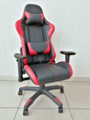 Кресло геймерское Barneo K-52 (черная экокожа красные вставки) в Набережных Челнах - naberezhnye-chelny.ok-mebel.com | фото